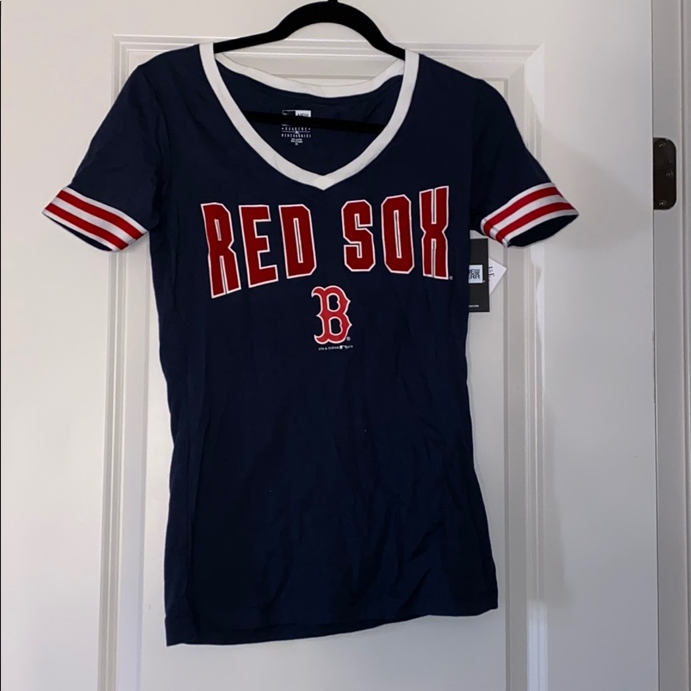 Red Sox V-neck tee